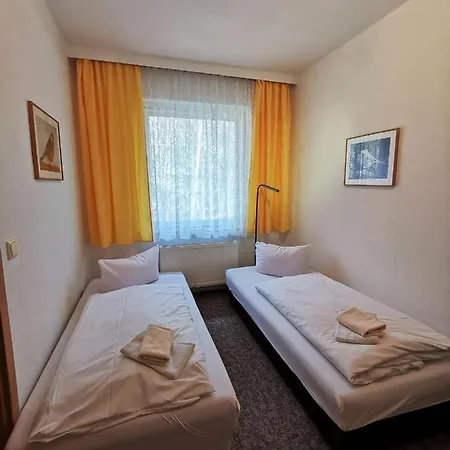 Zur Fledermaus Guest house *